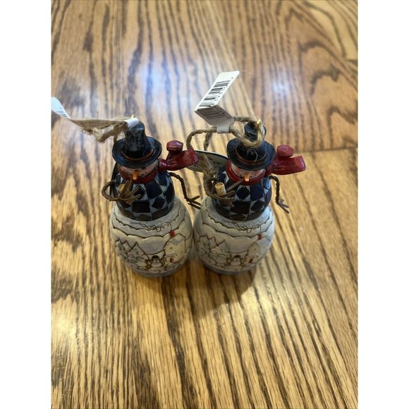 Jim Shore Snowman 2011 with Winter Scene Ornament Christmas Figurine #4023469 - Picture 8 of 10